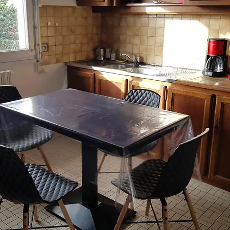 Maison Ouvriere Pour 10 Personnes Сasa de vacaciones Trignac